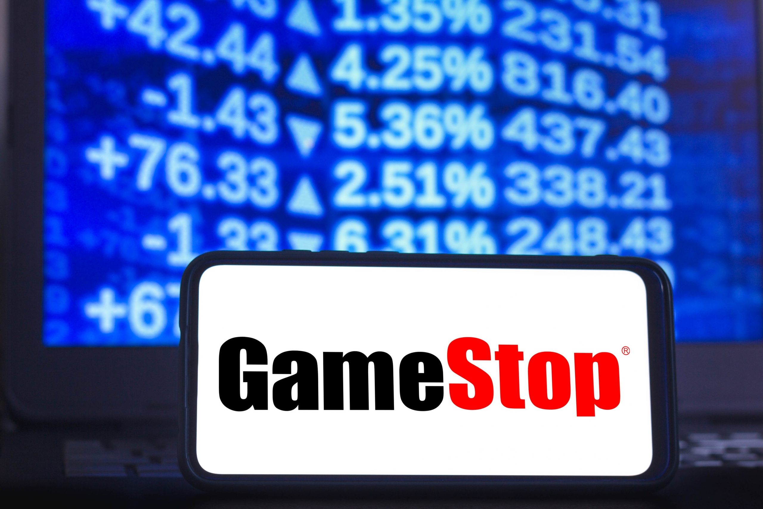 Bătălia GameStop încă nu s-a terminat. Prețul acțiunilor s-a apropiat de maximul istoric