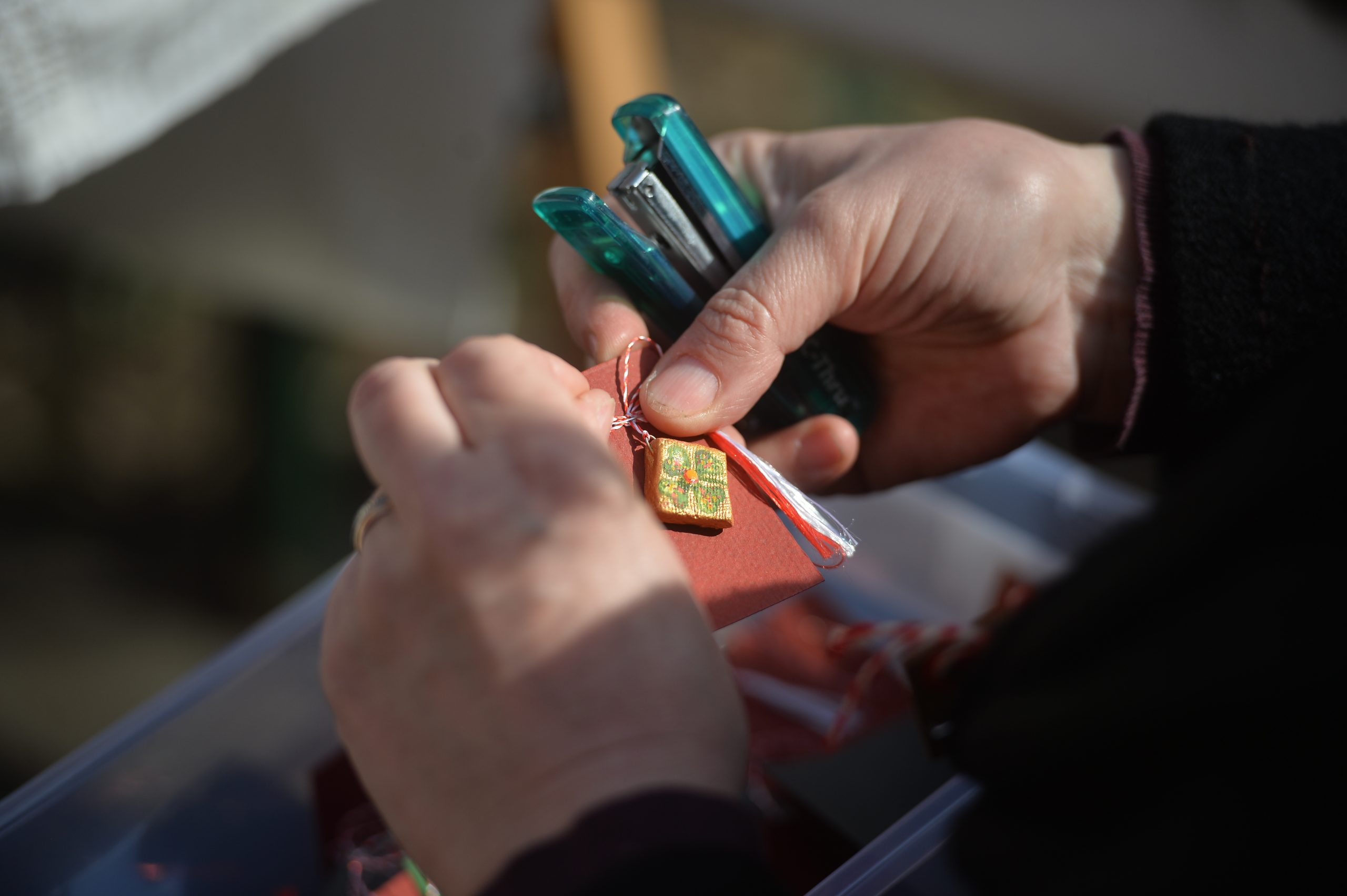 „Noroc”, cuvântul după care aleargă toată lumea. Care este etimologia lui