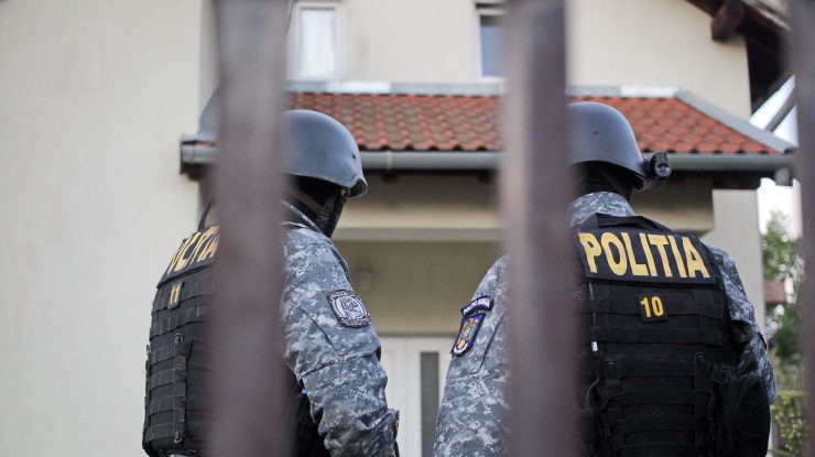 Fratele lui Ion Dolănescu, printre cei 23 de lăutari reținuți de Poliție, în cazul contractelor false