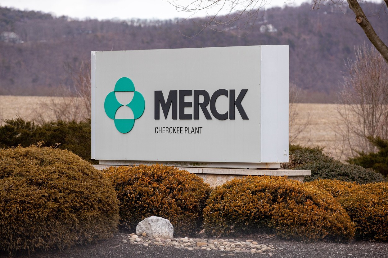Merck a dezvoltat un medicament care duce la o reducere rapidă a virusului COVID-19