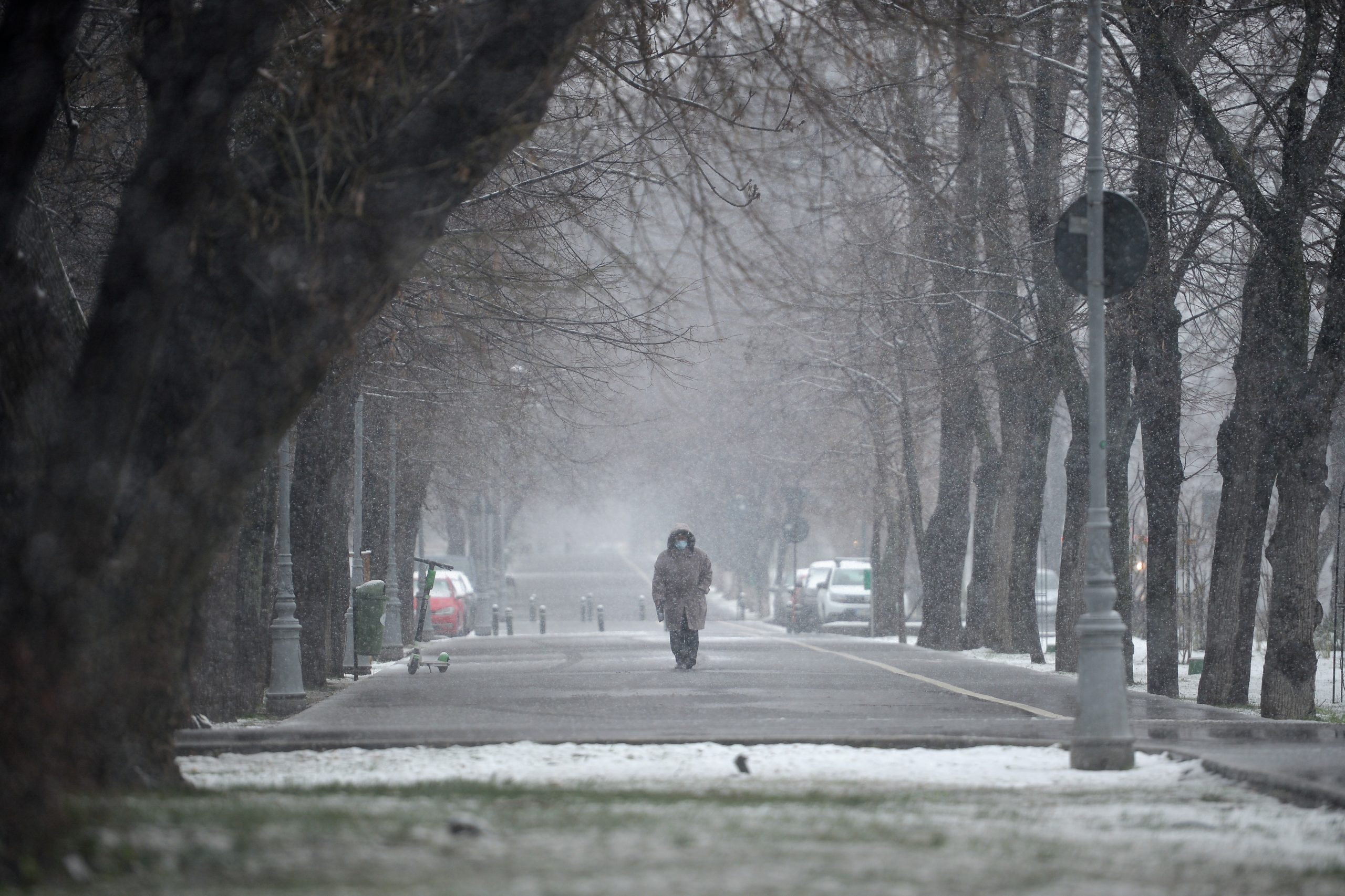 ANM a emis o avertizare de vreme rece, precipitații și vânt. Temperaturile vor fi cu 10 grade mai scăzute față de normalul perioadei