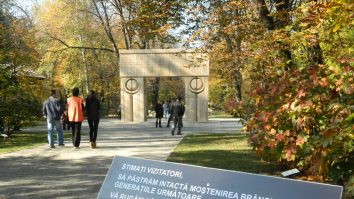 Primarul din Târgu Jiu, despre polițiștii locali care au în pază operele lui Brâncuși: „Stau 24 de ore lângă un bolovan”