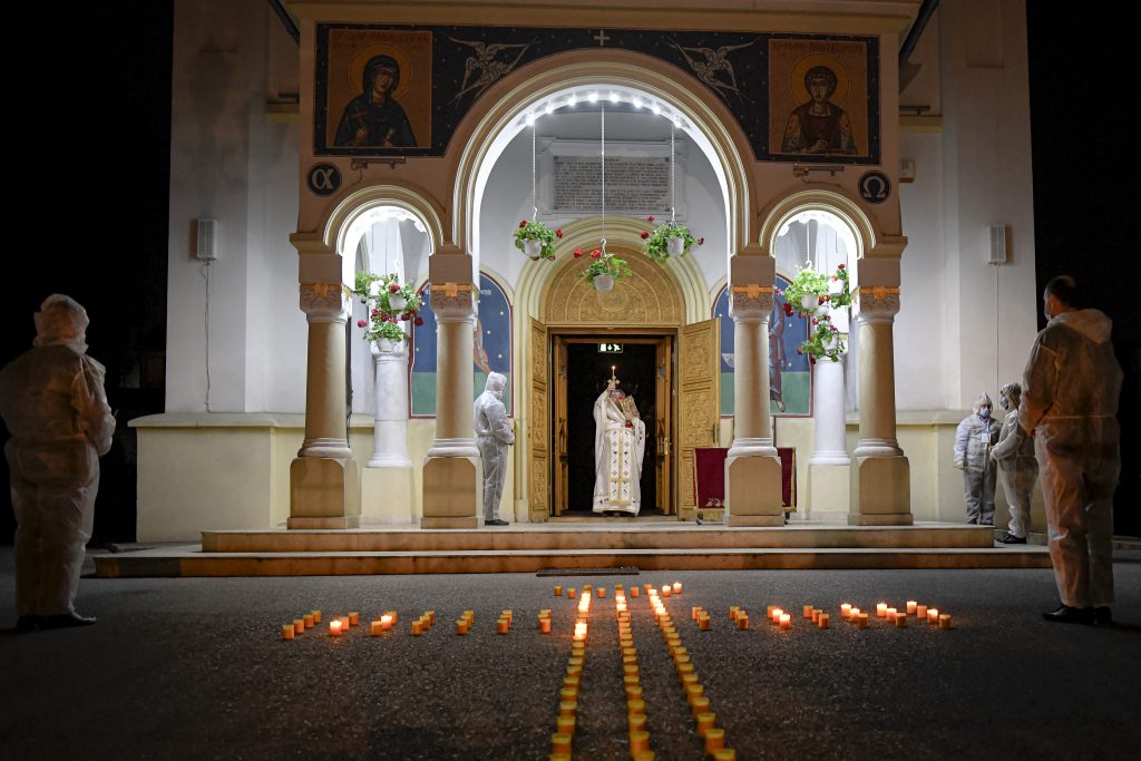 Tema imaginatelor restricții de Paști de anul acesta este una momentan ireală, spune purtătorul de cuvânt al Patriarhiei Române
