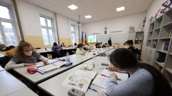 În Spania, profesorii și elevii sunt vaccinați în proporție de 80%.