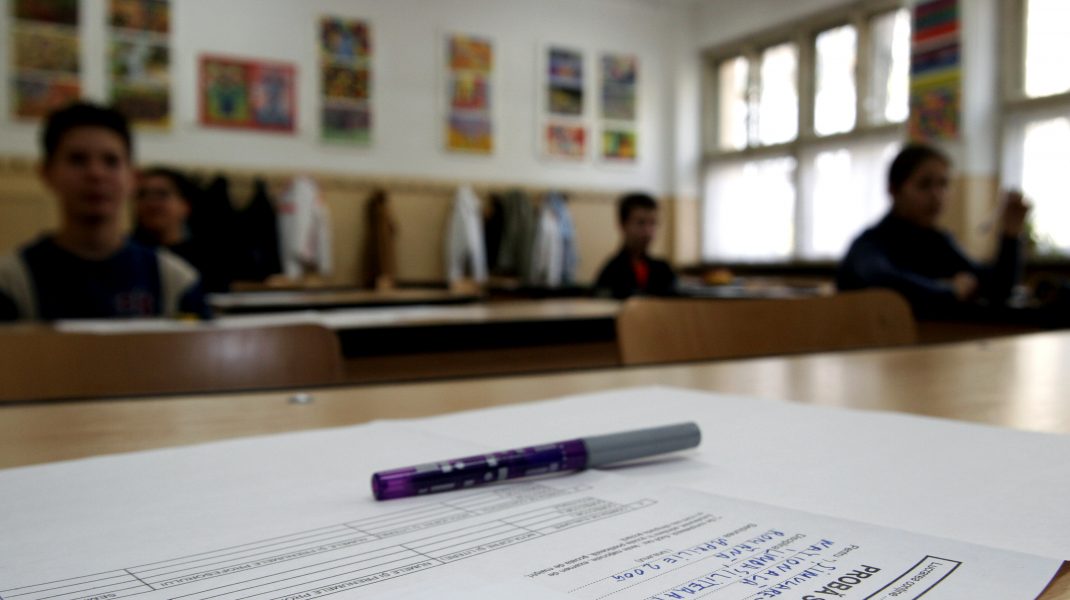 simulare-examen
