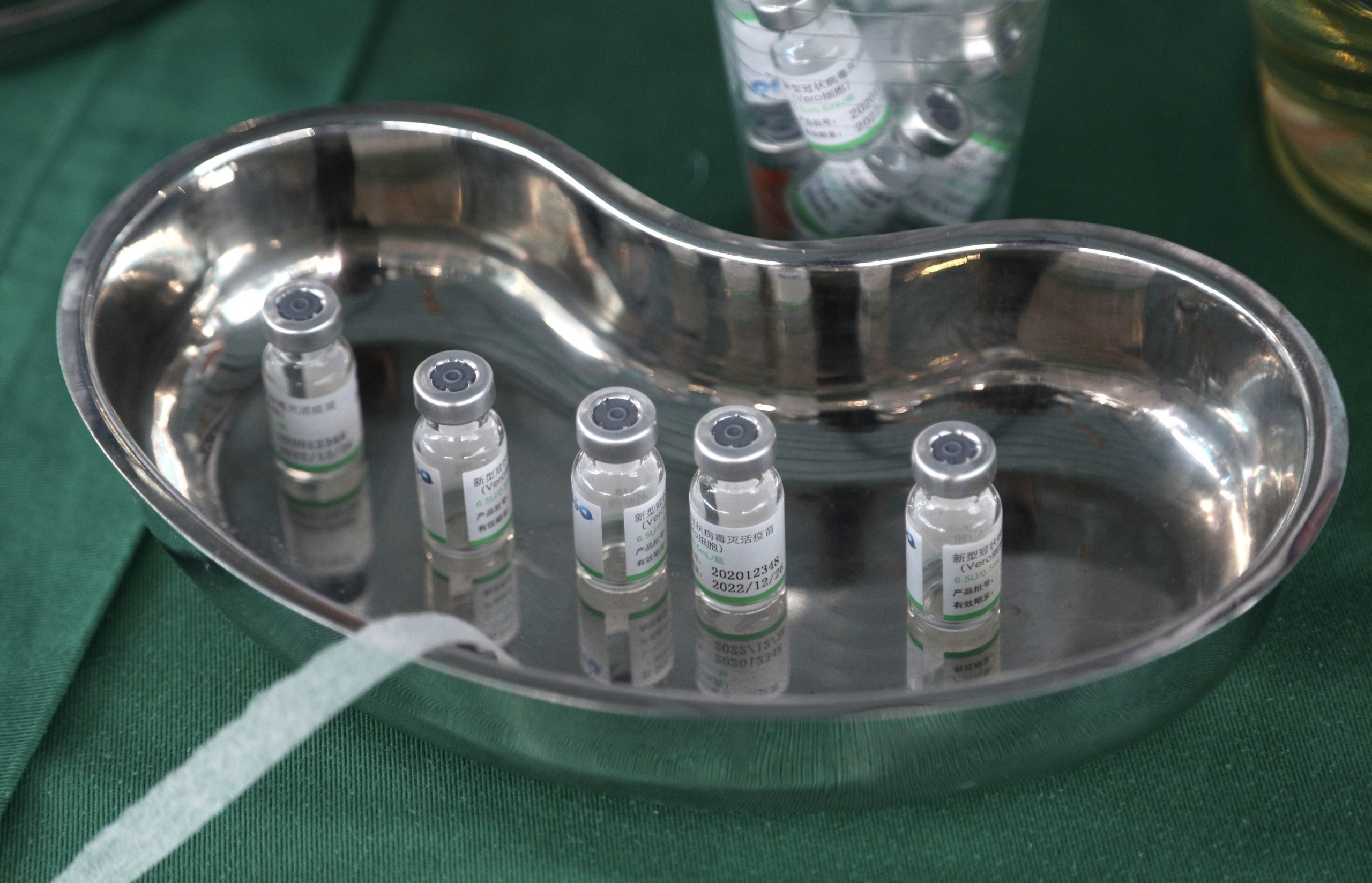 Ajutorul Ungariei vine din China. Sinopharm a trimis 100.000 de doze de vaccin anti-Covid