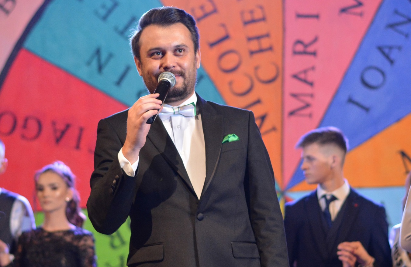 Un jurnalist din Vaslui bolnav de meningită a fost internat la Psihiatrie: „Am fost declarat nebun și m-am trezit legat de pat”