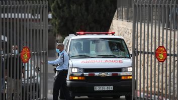 Zeci de cadre medicale din Israel refuză vaccinarea: „Nu vreau ca cineva să-și piardă slujba, dar trebuie să-și dea seama unde lucrează”