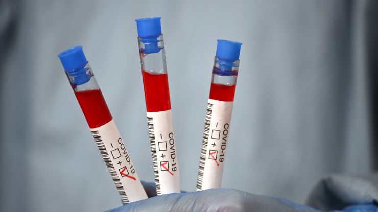 Topul județelor afectate de coronavirus. Peste 1.000 de cazuri noi în București. 7 județe sunt în scenariul roșu