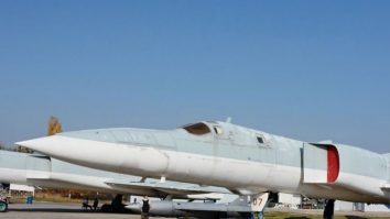 Trei militari ruşi au murit după ce au fost catapultaţi accidental dintr-un bombardier strategic