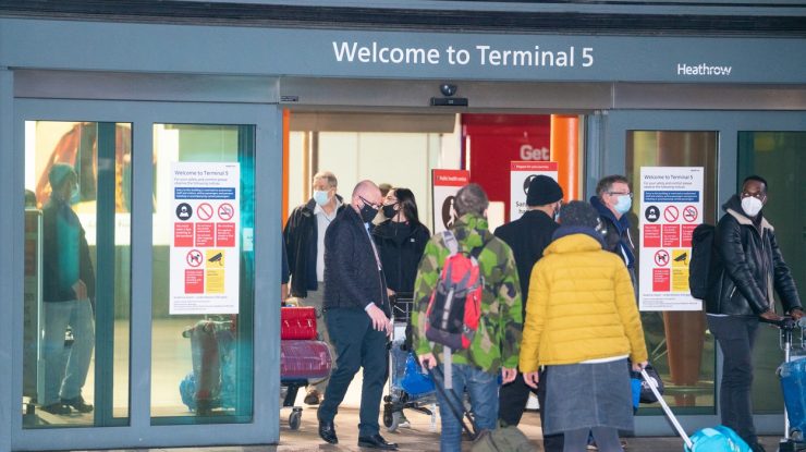 Compania de zbor care introduce o aplicație mobilă pentru prezentarea rezultatelor testului COVID