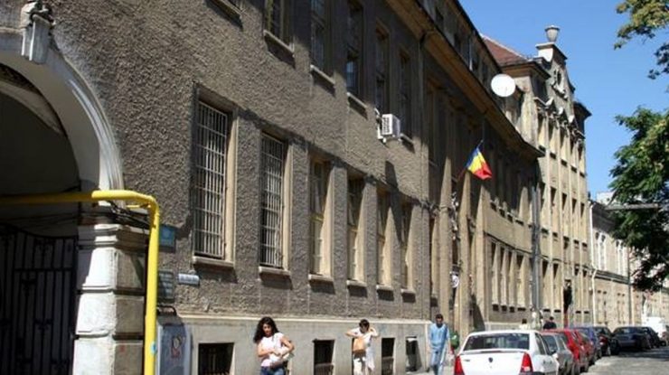 Profesoara de suedeză de la Universitatea din București, concediată după ce și-a jignit elevii: „Toți țăranii ar putea înțelege suedeză, dar în grupa asta mai greu”