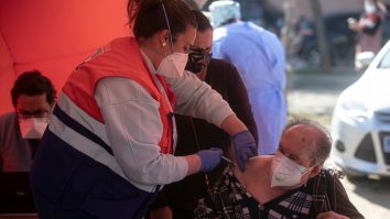 Situația din căminele de bătrâni din Spania, după o lună de vaccinare anti-Covid-19