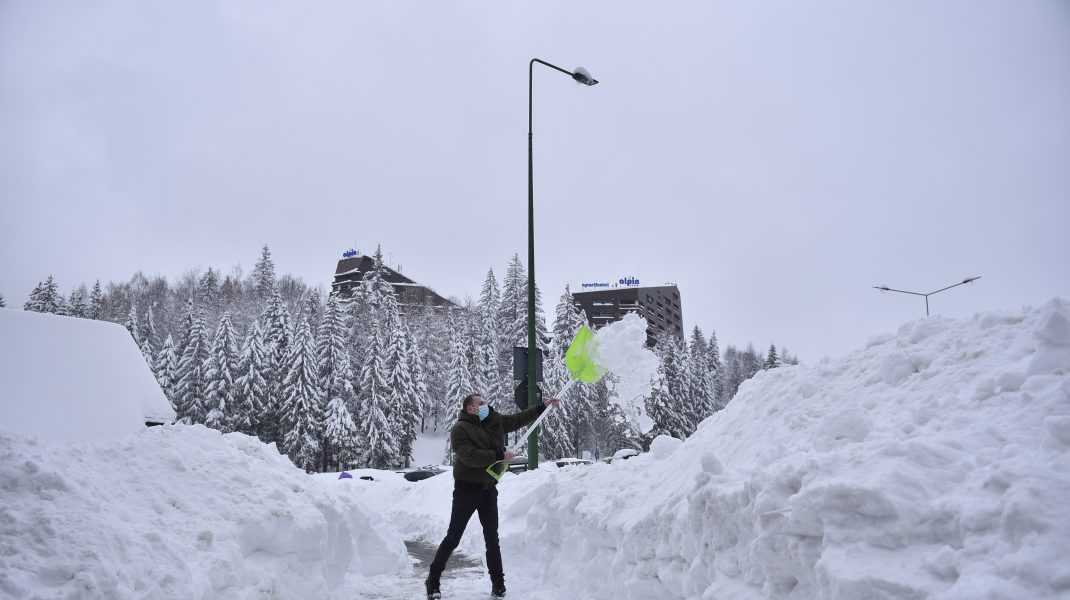 Zăpadă Poiana Brașov
