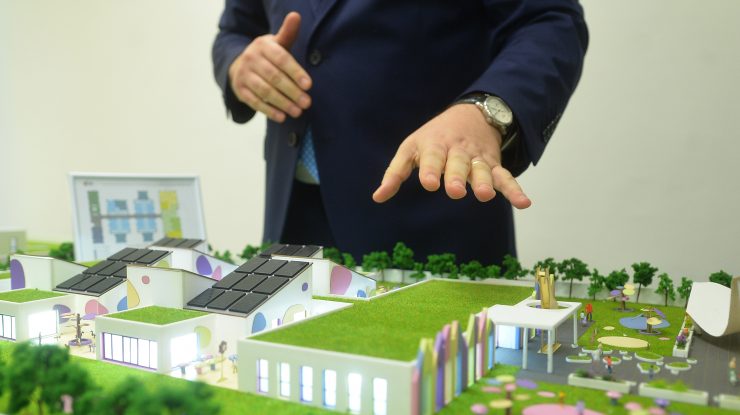 Europarlamentar PSD: „Se confirmă haosul PNRR. C.E. consideră că planul nu poate fi implementat până în luna august 2026”