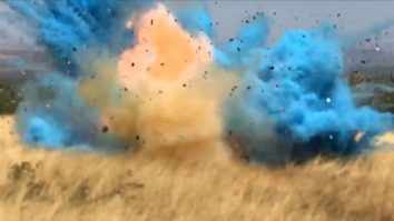 Au vrut să afle sexul copilului și au provocat un cutremur. Cât explozibil au folosit