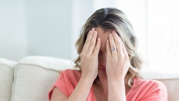 Autorităţile le recomandă femeilor să nu rămână însărcinate, din cauza pandemiei