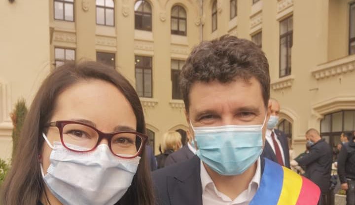 Ana Ciceală, alături de Nicușor Dan.