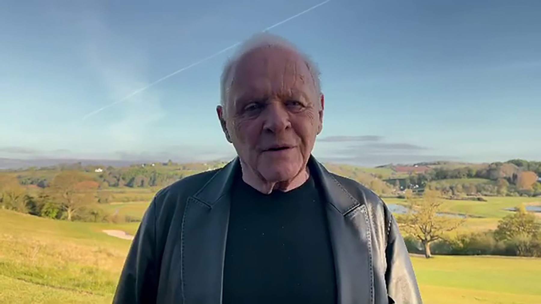 Anthony Hopkins i-a adus un omagiu lui Chadwick Boseman în urma reacțiilor dure apărute după Premiile Oscar