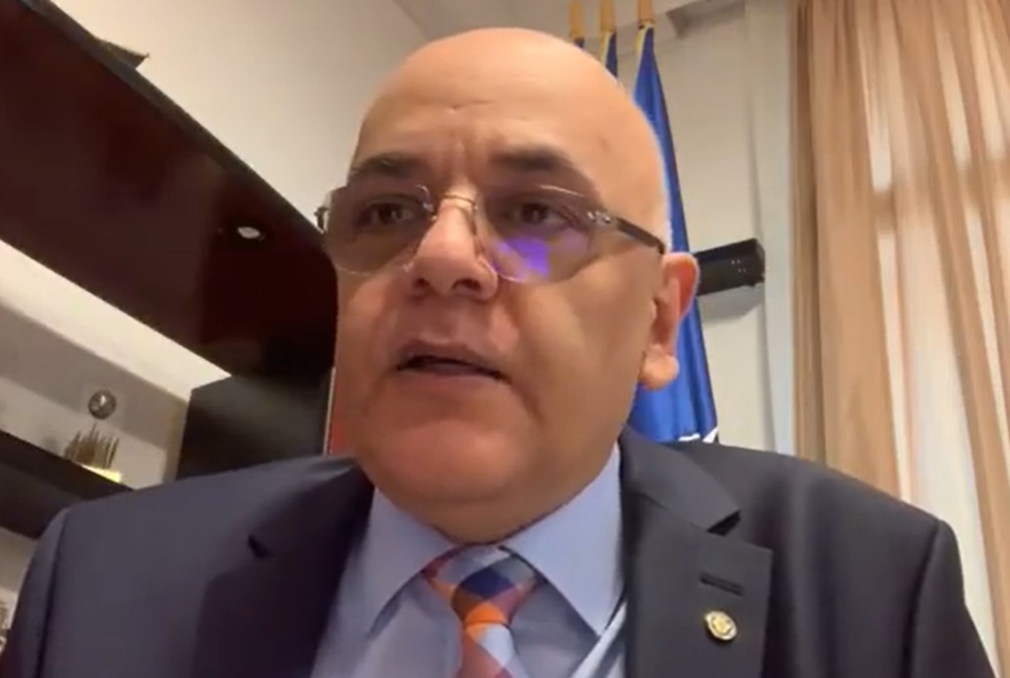 Raed Arafat îi contrazice pe Voiculescu și Moldovan: „Grupul tehnico-științific nu ia decizii de la sine și le aplică, ci le propune CNSU spre aprobare”