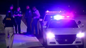 Atac armat la sediul FedEx din Indianapolis. Cel puțin opt oameni au murit. VIDEO