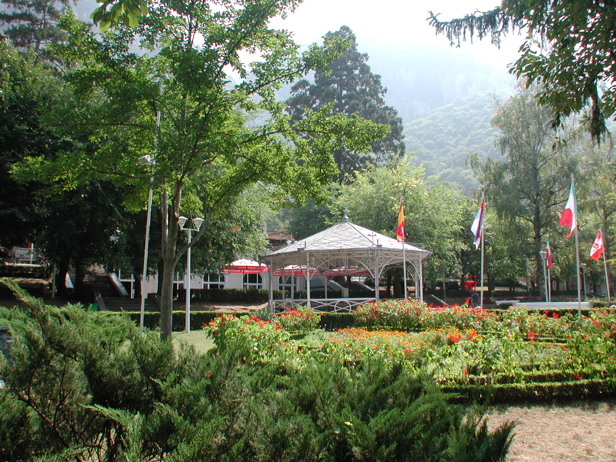 Stațiunea din România care oferă servicii de recuperare post-COVID. Cât costă un pachet de cinci nopți