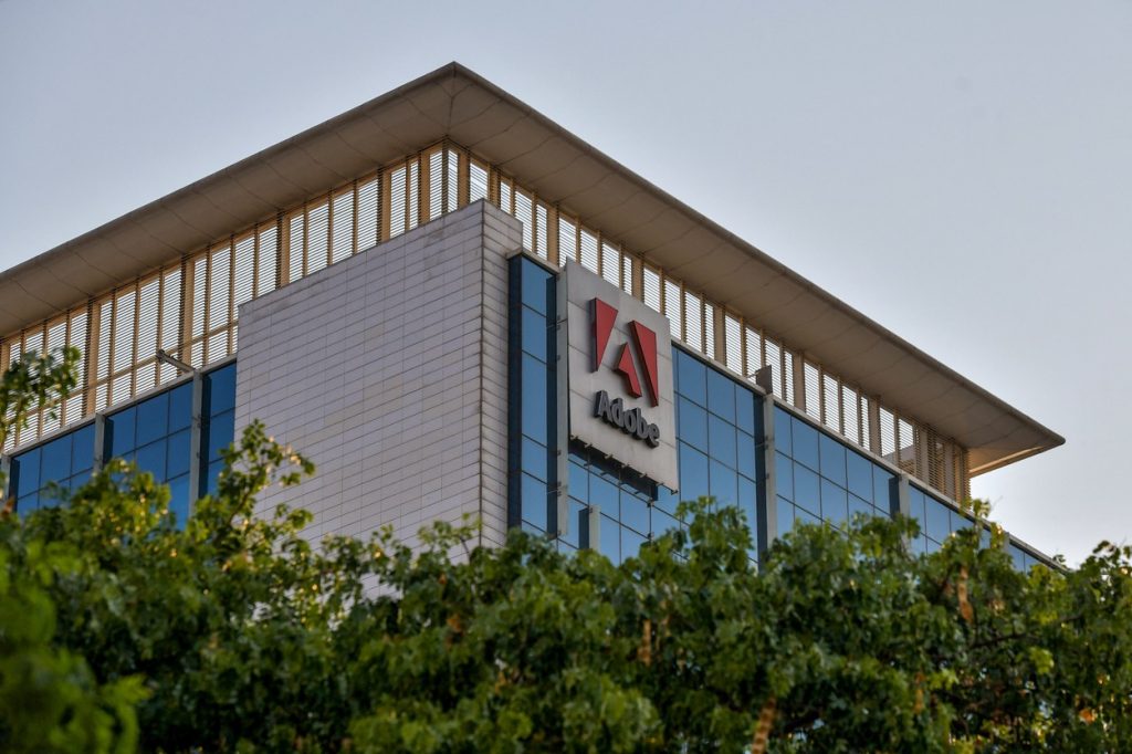 Charles Geschke, co-fondatorul Adobe care a ajutat la dezvoltarea PDF, a murit: „Pierdere uriașă pentru industria tehnologică“