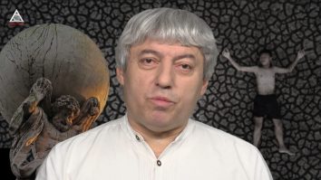 Cine intră în istorie. Pământul, ca un bunic surâzător