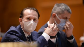 Florin Cîțu, Dan Barna