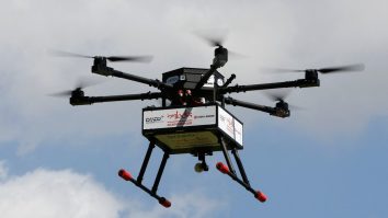 drona-livrare