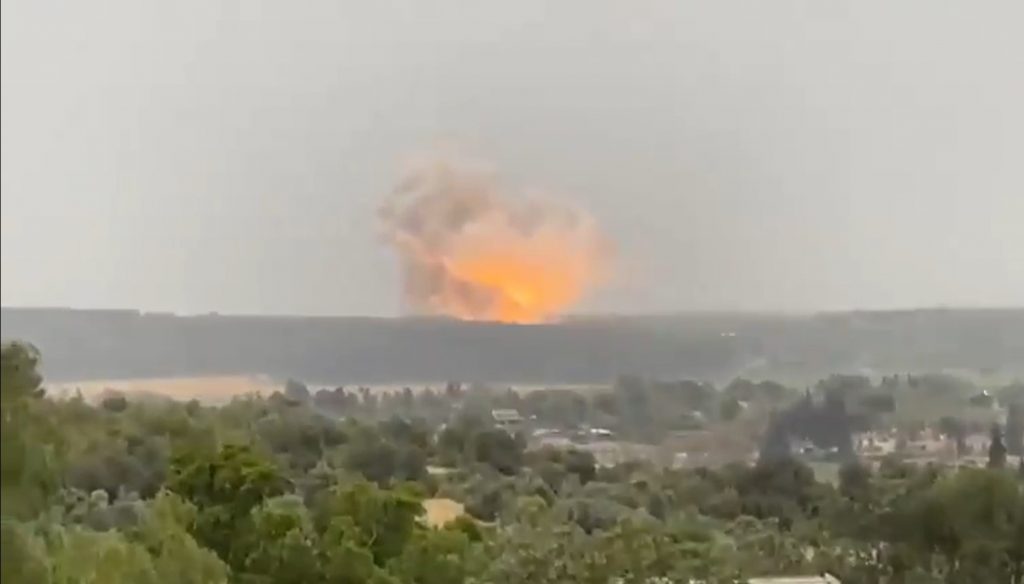 VIDEO. Explozie suspectă într-un complex militar din Israel. Care ar putea fi cauza deflagrației