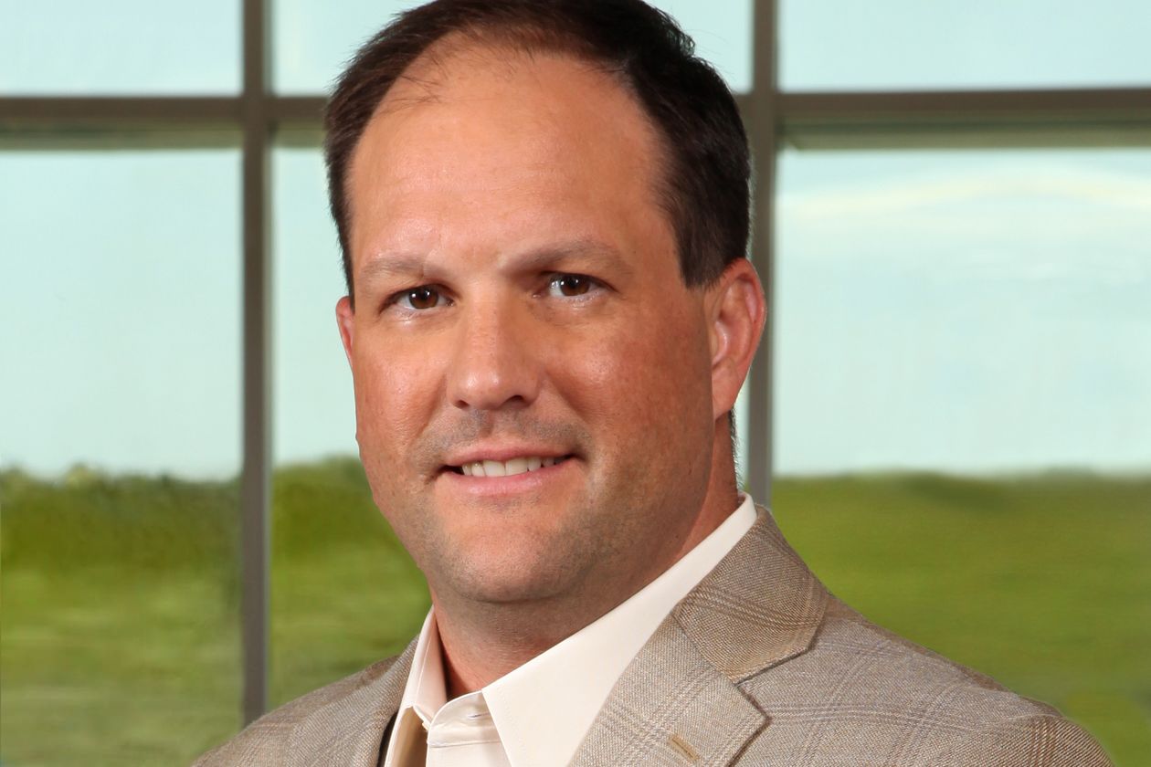 Cine este cel mai bine plătit CEO al anului în SUA. I-a depășit pe Elon Musk și Tim Cook