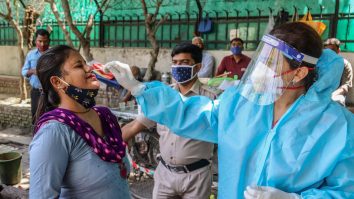 Boris Johnson şi-a amânat pentru a doua oară vizita în India din cauza numărului record de infectări cu coronavirus