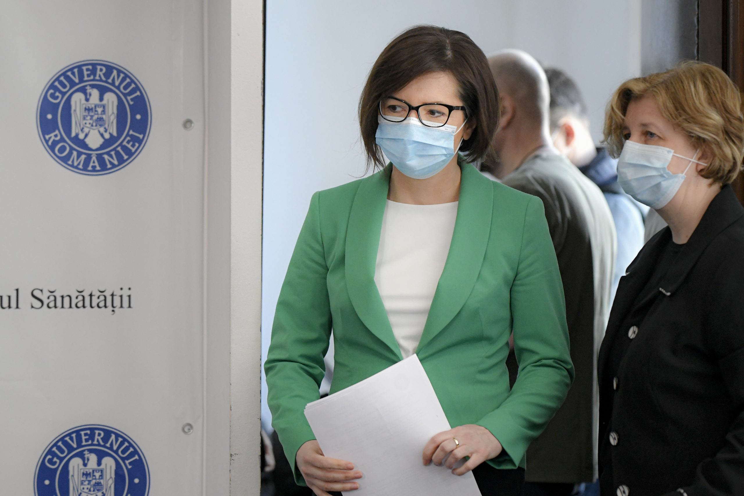 Ministrul Sănătății, despre valul al treilea de COVID-19: „Suntem pe o pantă descendentă, dar nu înseamnă că am scăpat”