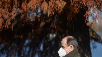 Când și în ce condiții am putea renunța la masca de protecție? Răspunsul lui Valeriu Gheorghiță