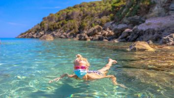 Secretarul de stat Paul Ene: „Masca se va purta inclusiv în apă, marea este spațiu public”