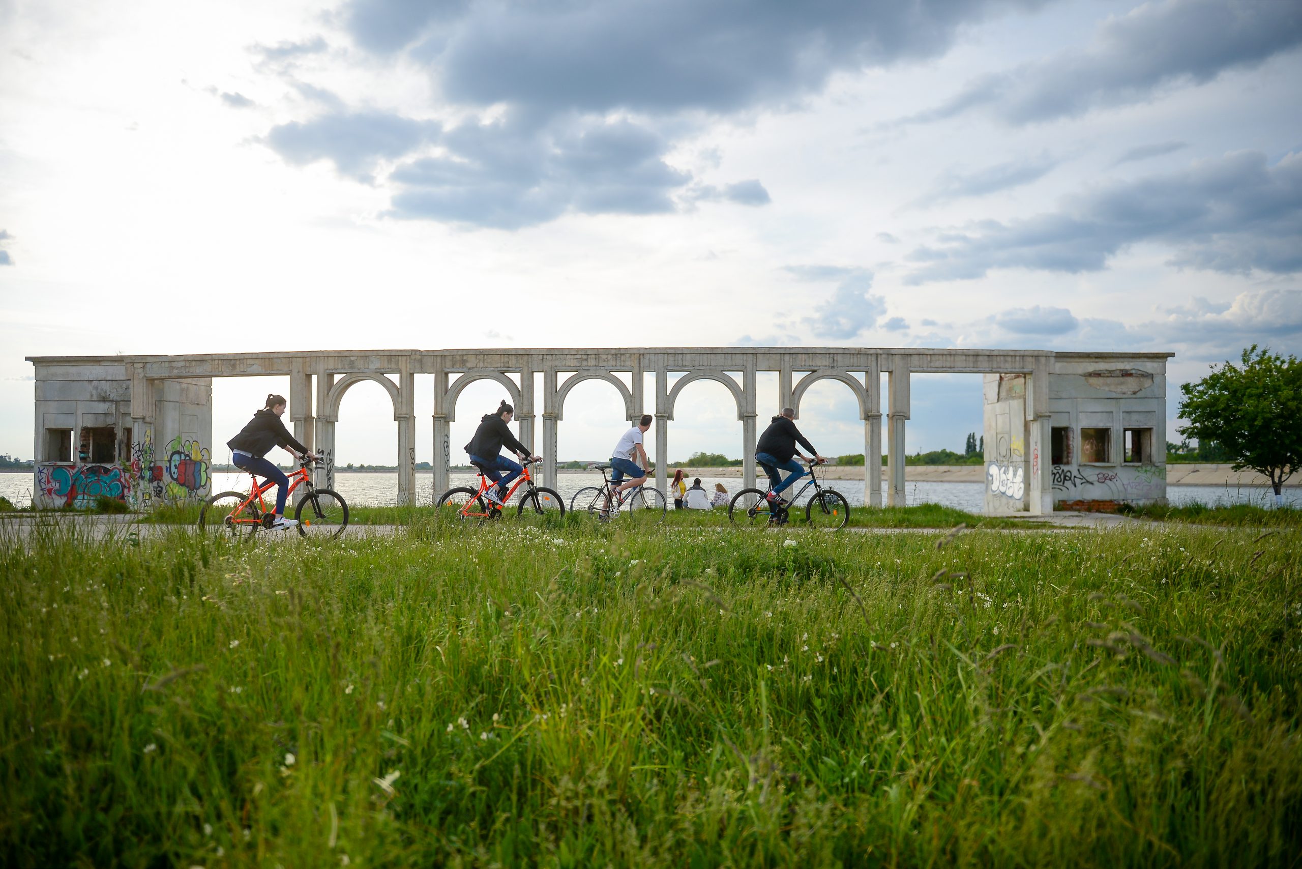 METEO. Cum va fi vremea după Paște. Prognoza pentru următoarele patru săptămâni