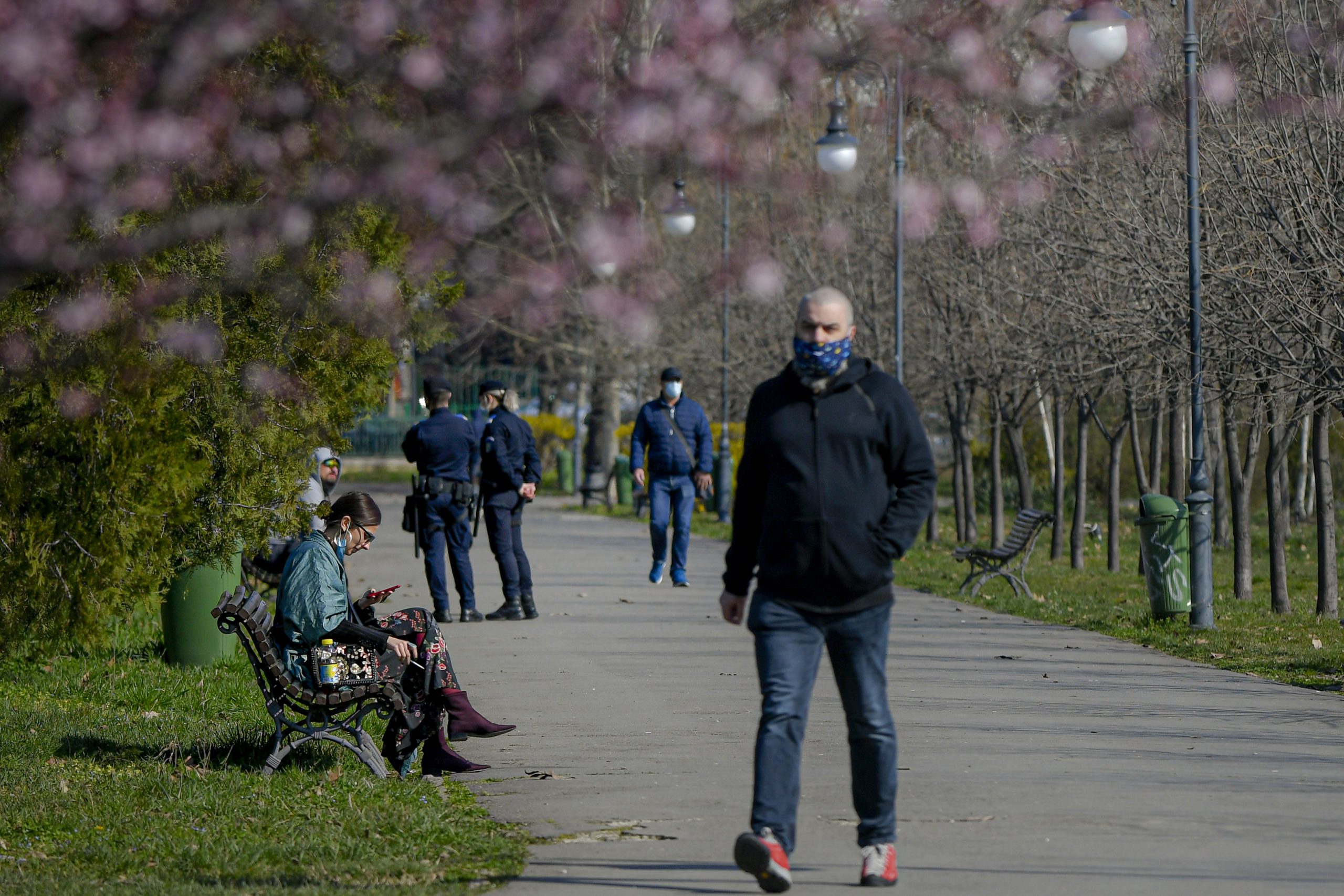 Meteorologii au emis prognoza pentru următoarele patru săptămâni. Cum va fi vremea de Paște
