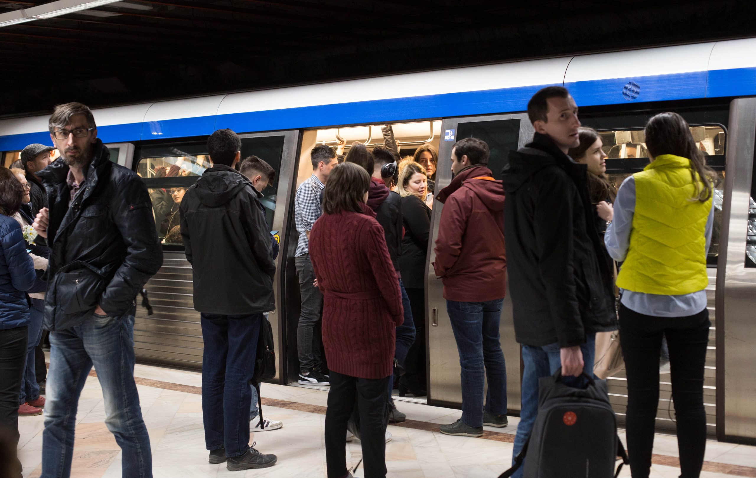 O staţie de metrou va fi închisă parţial din cauza lucrărilor. Anunţul Metrorex