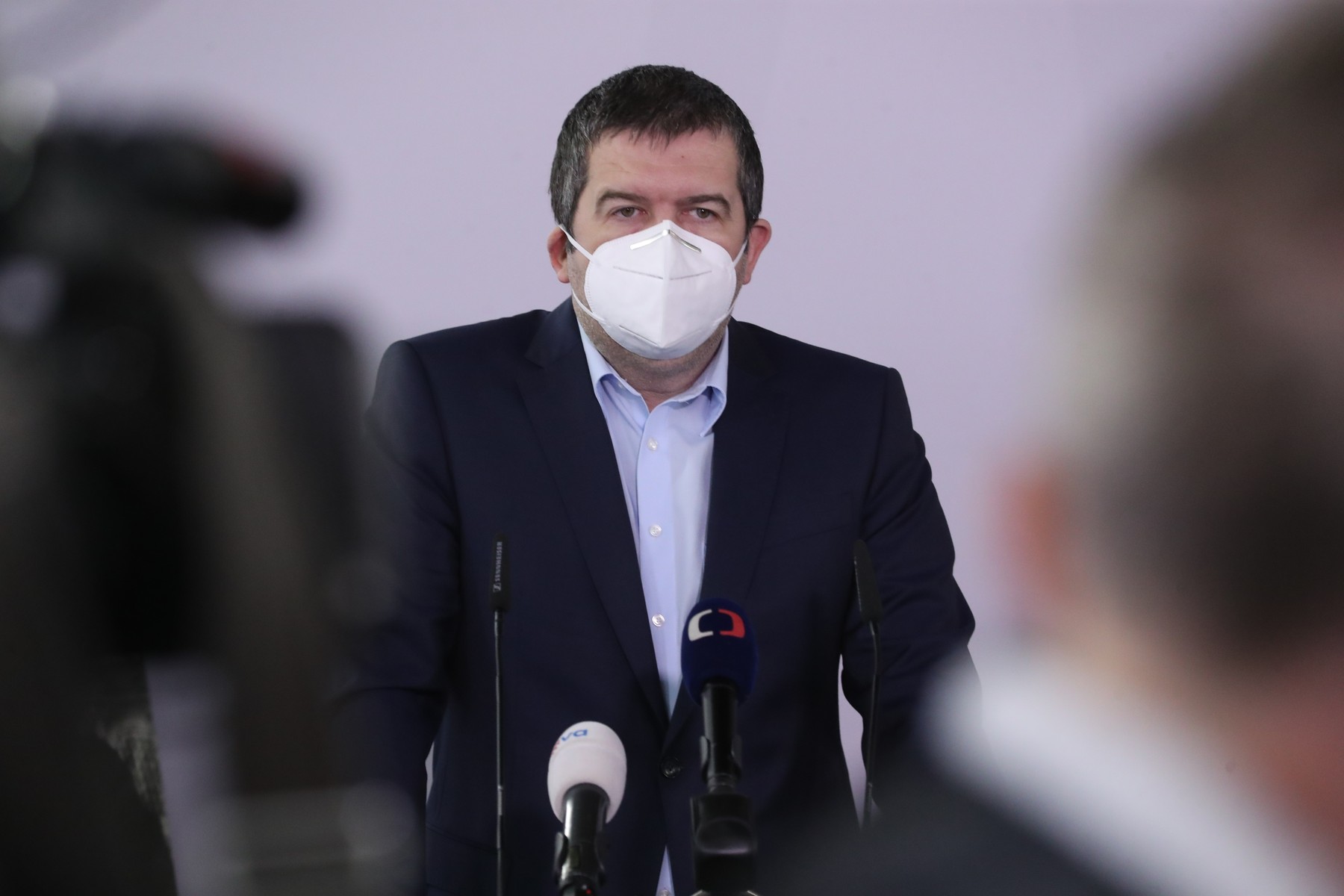 Cehia expulzează 18 diplomați ruși acuzați de spionaj