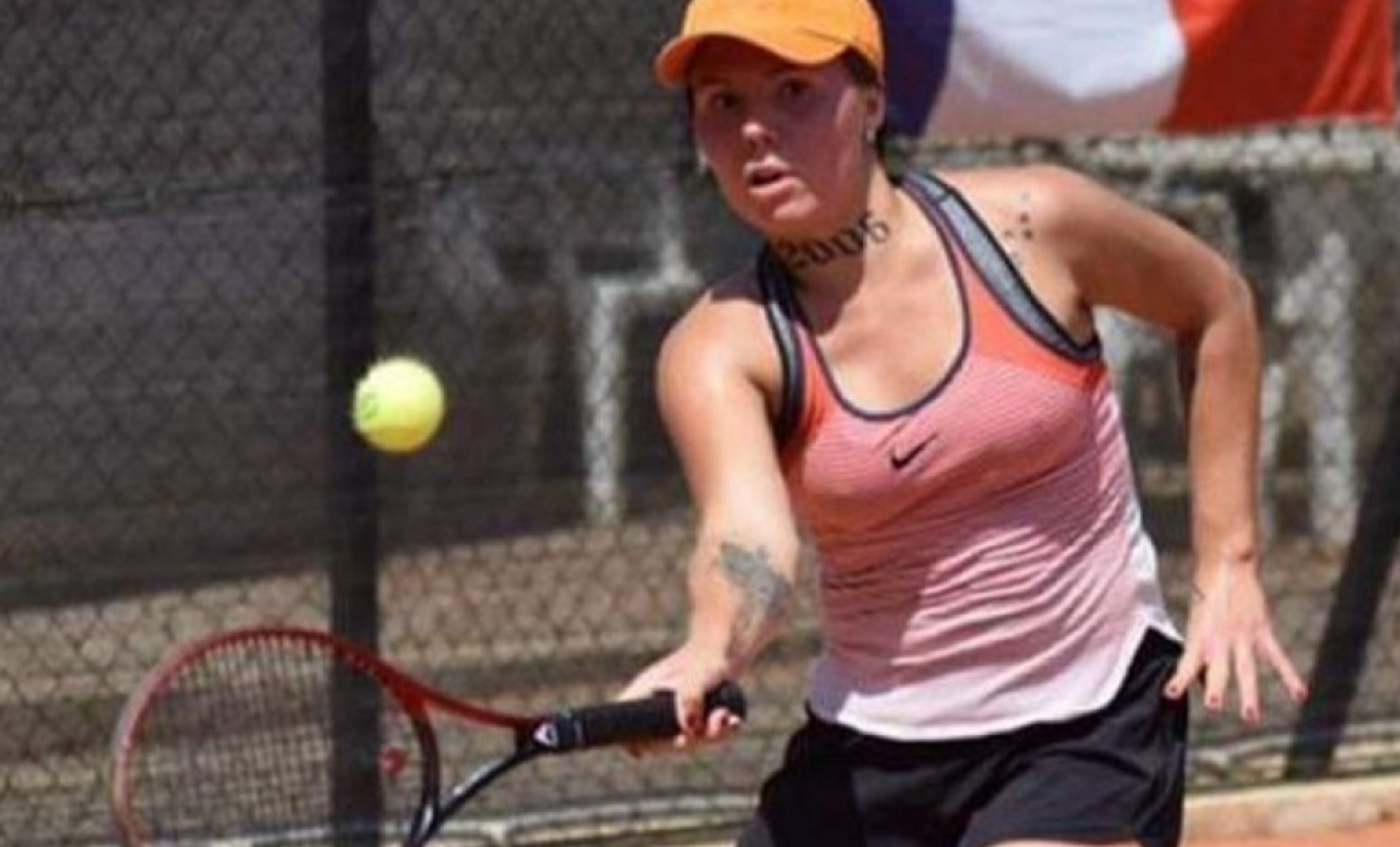 O jucătoare de tenis și-a vândut o parte din braț în schimbul unei criptomonede