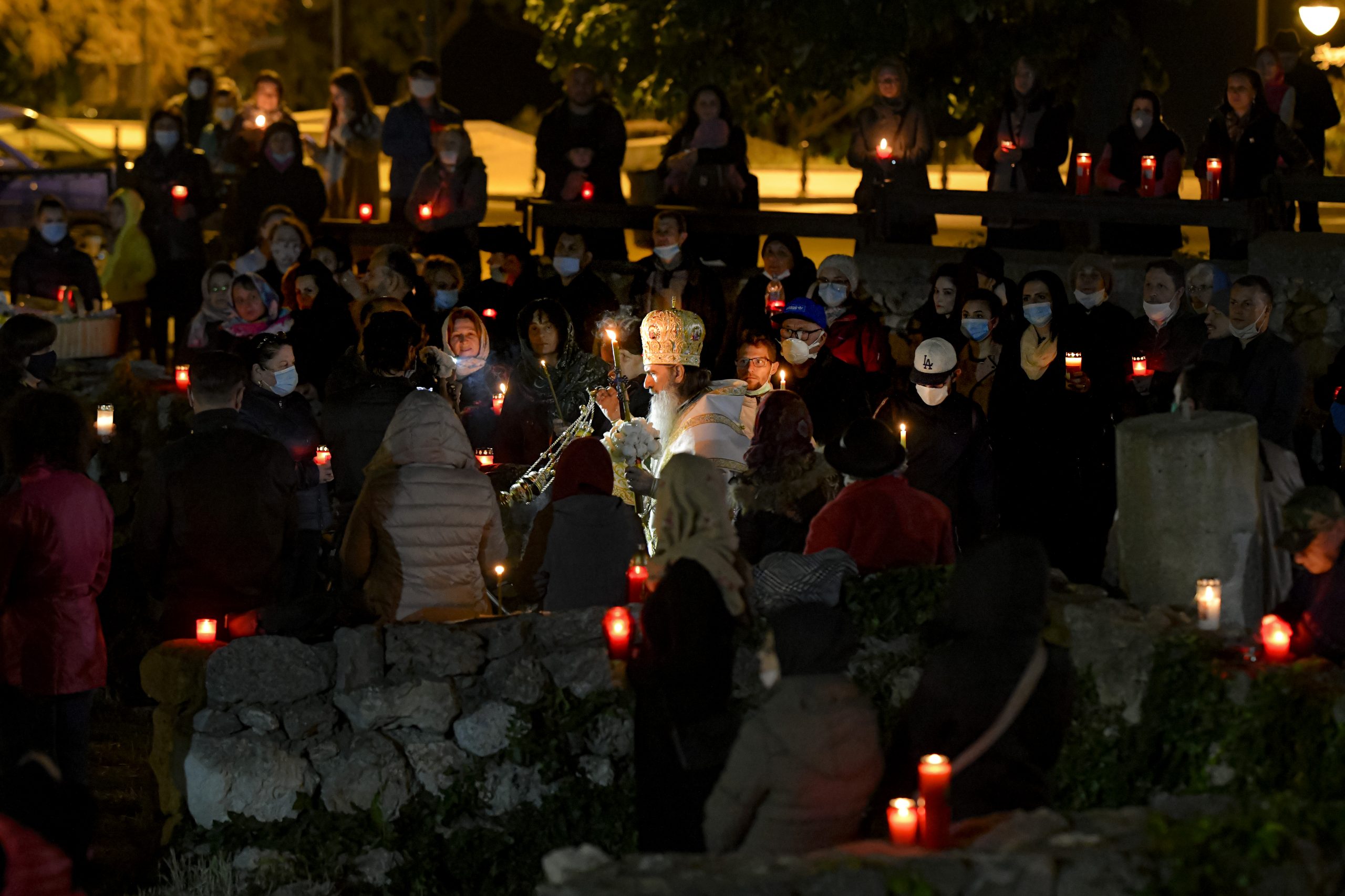 Cele trei reguli pe care trebuie să le respecți în noaptea de Înviere. Precizările lui Florin Cîțu