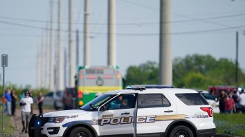 Un nou atac armat în SUA, soldat cu un deces, după ce Biden a propus restricționarea uzului de arme