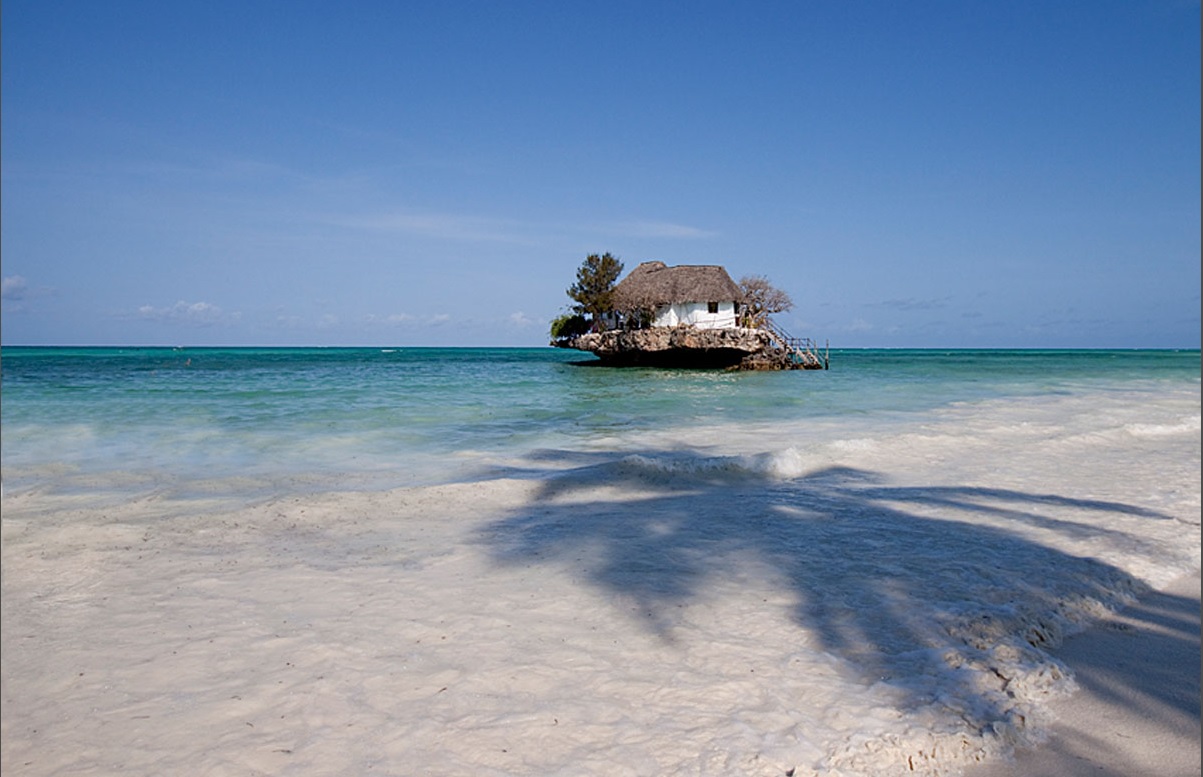 The Rock: Restaurantul din Zanzibar care oferă o experiență atipică. Cât costă o masă