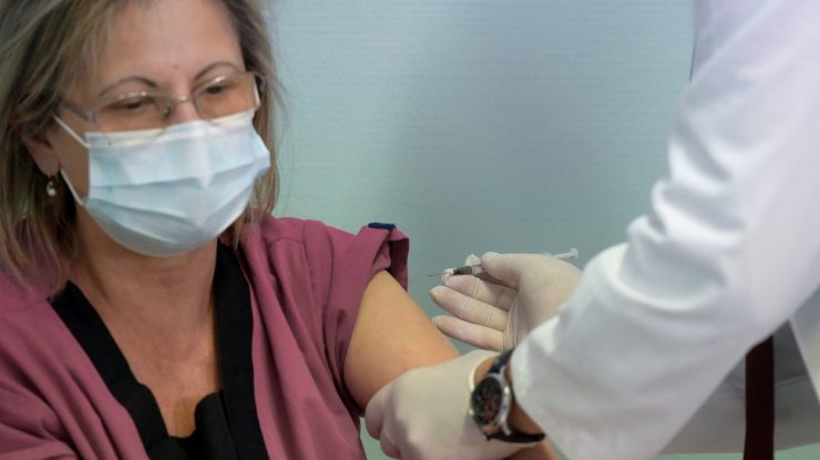 Există vaccinuri cu reacții adverse pe termen lung? Explicațiile Ministerului Sănătății