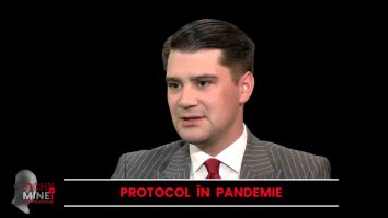 Virgil Mănescu, trainer de Protocol și Ospitalitate, despre bunele maniere în era digitală: „În online ar trebui să ne comportăm exact ca în societate”