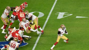 Peste 1.000 de foști fotbaliști cer 1 miliard de dolari despăgubiri. Ce i-a revoltat pe jucători