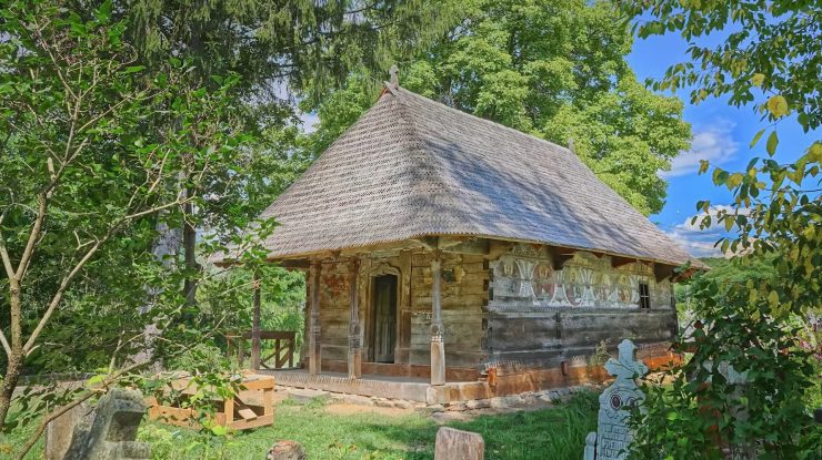 VIDEO. Biserica de lemn din satul Urși, printre câștigătorii Premiilor Europene pentru Patrimoniu