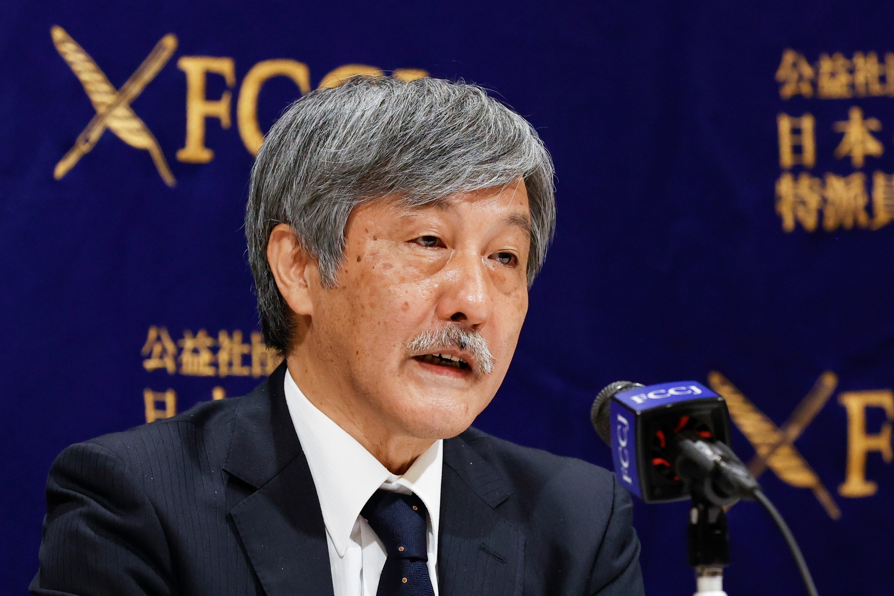 Avertismentul președintelui Colegiului Medicilor din Japonia: „Dacă Jocurile Olimpice merg mai departe, pot duce la un nou dezastru epidemiologic”