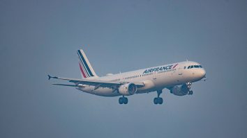 Rusia interzice accesul în țară al aeronavelor care refuză să survoleze Belarusul